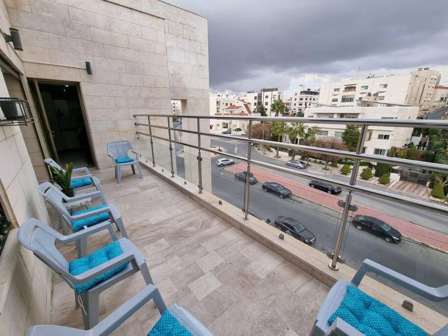 Deir Ghbar 3 Rooms Apart Amman Esterno foto